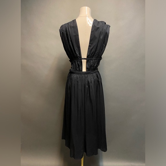 NWOT OBAKKI Daring black cap sleeve dress Sz 4 - Picture 3 of 3